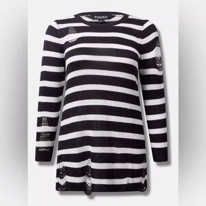 Torrid Nightfall Black & White Striped Pullover Distressed Tunic Sweater NWT 3X